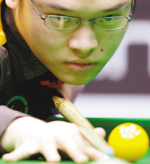 左撇子刘崧打出希望