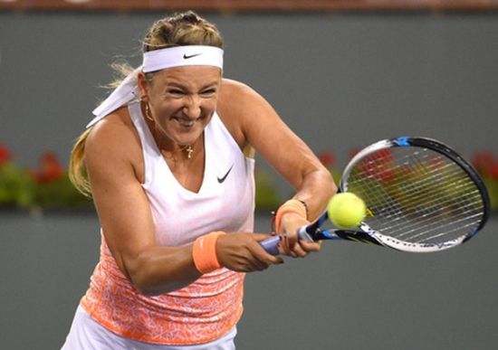 阿扎伦卡在比赛中