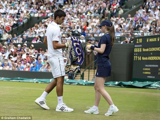 德约科维奇和女球童