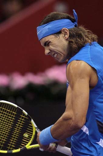 图文马德里赛纳达尔vs穆雷纳达尔肌肉如此发达