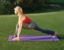 球技-哈他瑜伽太阳礼姿势改善呼吸促进血液循环