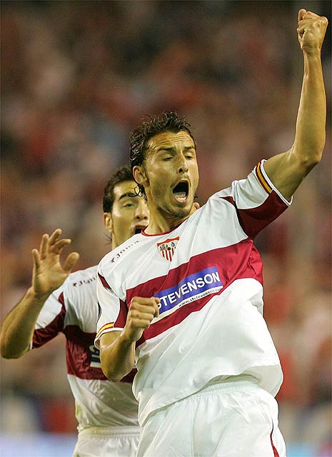 全欧洲为西甲一代天才逝去悲痛他用生命化解百年仇恨