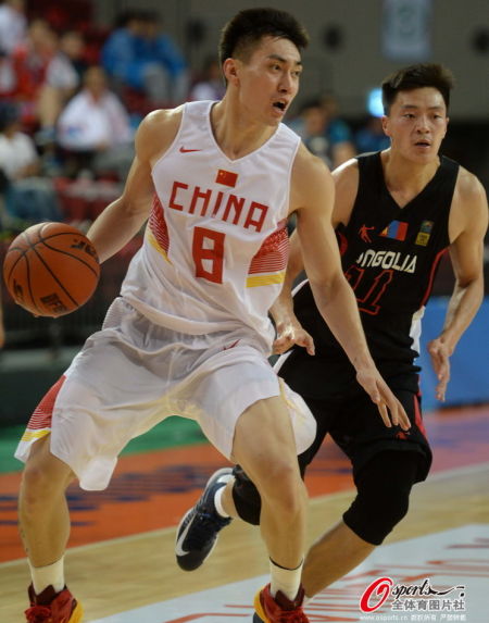 赵泰隆接过了8号的重担