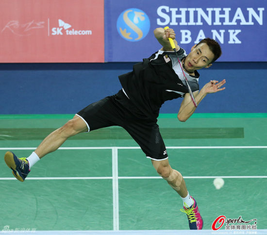 李宗伟拼尽全力仍不敌谌龙