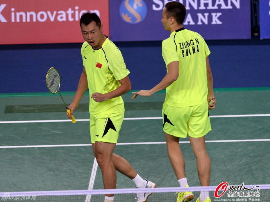 徐晨张楠双打失利