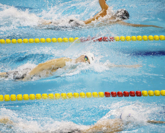 中国军团席卷六金