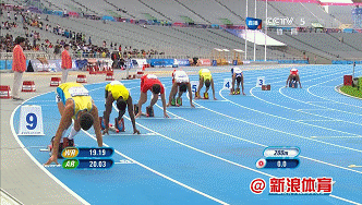 张培萌受伤瞬间gif