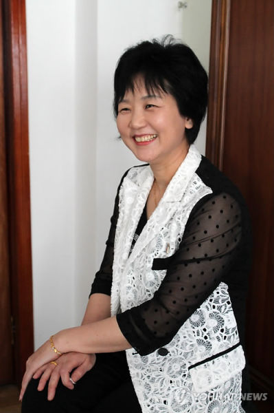 李粉姬资料图